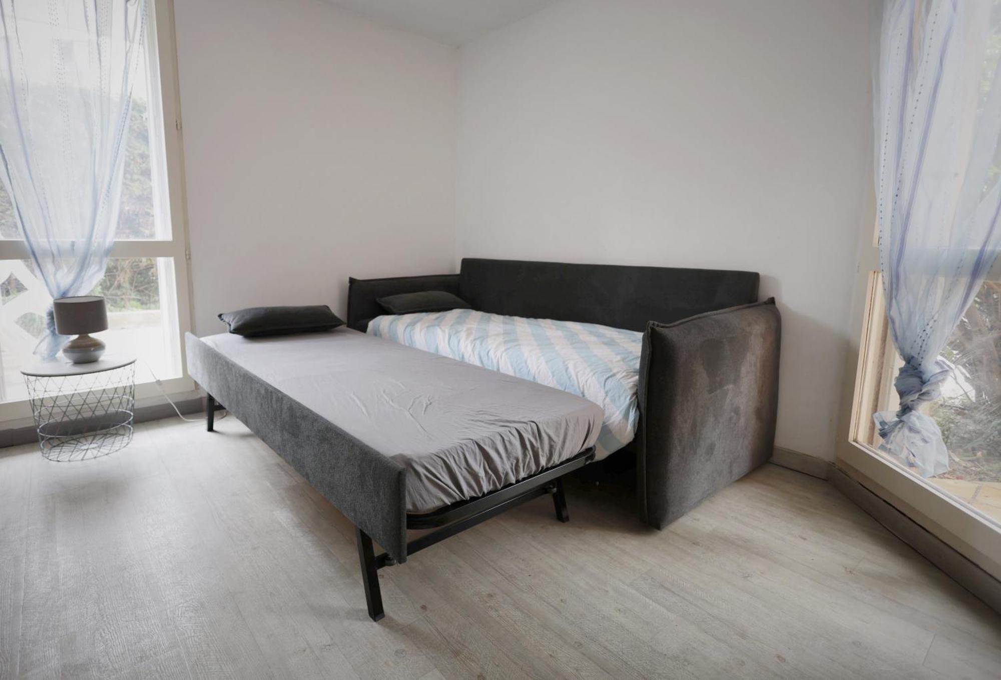 Appartement Familial Avec Jardin Ensoleille Dans La Cite Des Potiers Vallauris Exterior photo